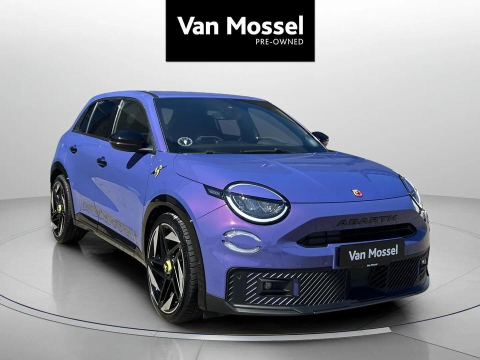 Abarth 600e Scorpionissima 5d