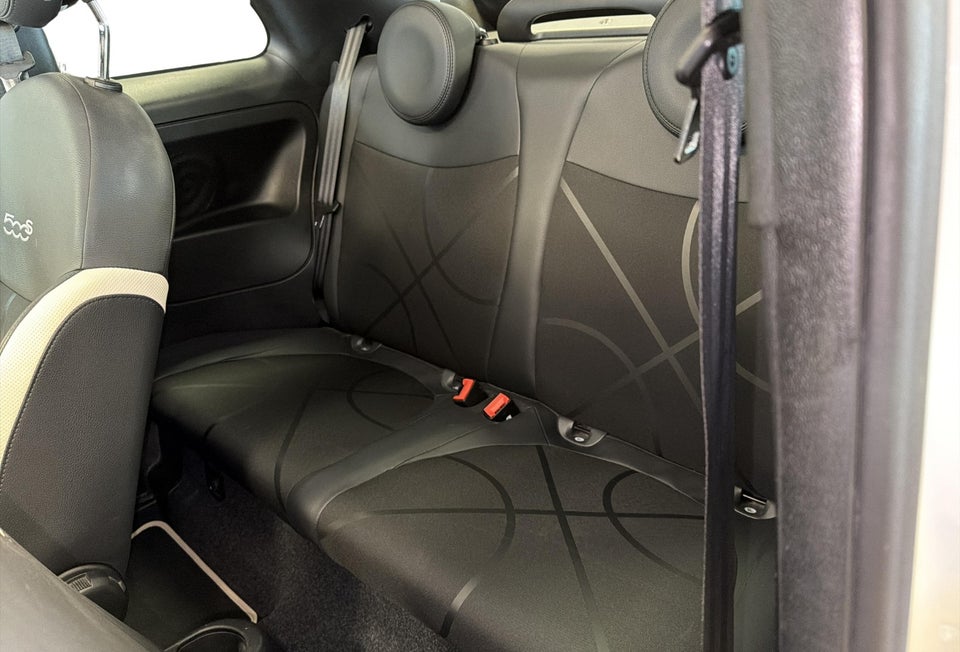 Fiat 500C 0,9 TwinAir 80 Lounge 2d