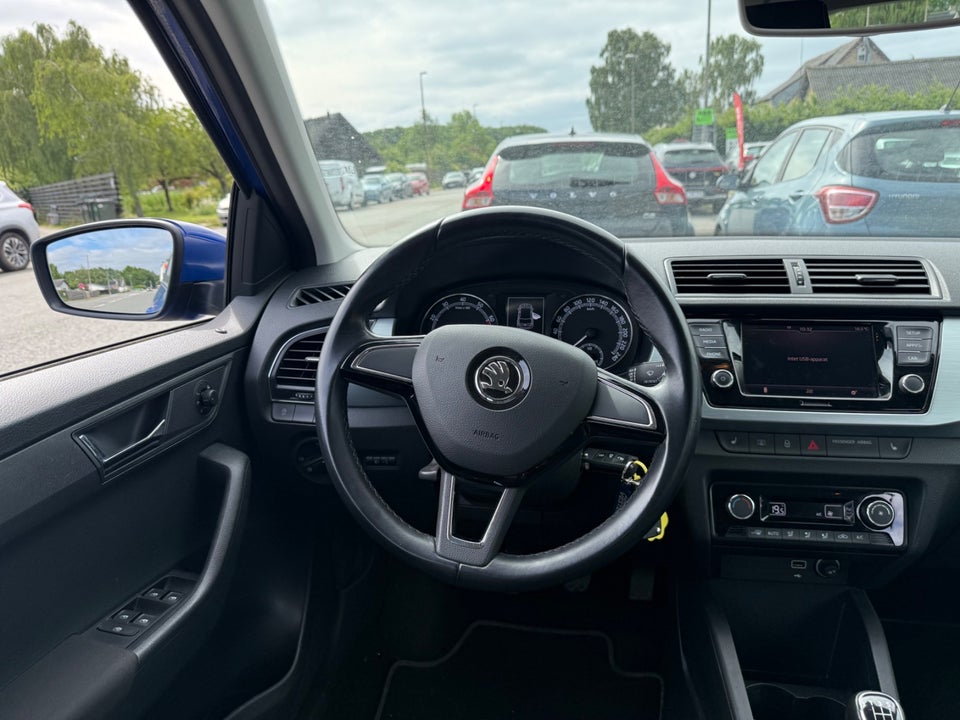 Skoda Fabia 1,0 MPi 60 Ambition 5d