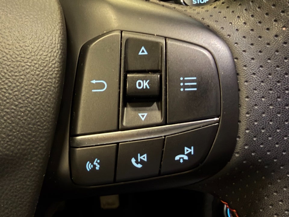 Ford Fiesta 1,0 EcoBoost mHEV ST-Line 5d