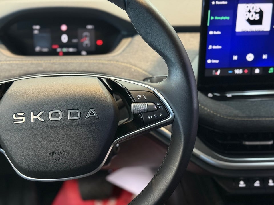 Skoda Elroq 85 iV Loft 5d