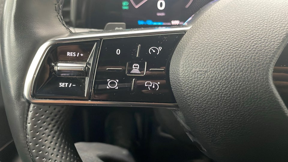 Renault Megane E-Tech 60 Techno 5d