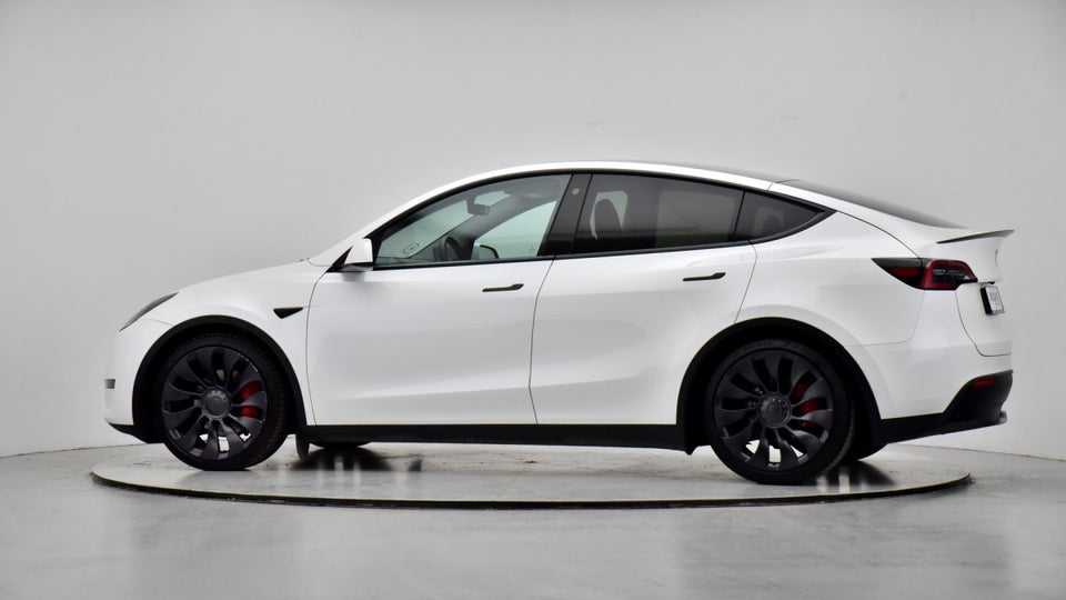 Tesla Model Y Performance AWD 5d