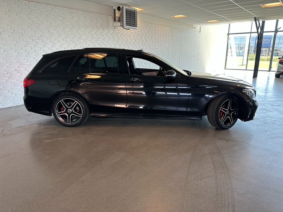Mercedes C220 d 2,0 AMG Line stc. aut. 5d