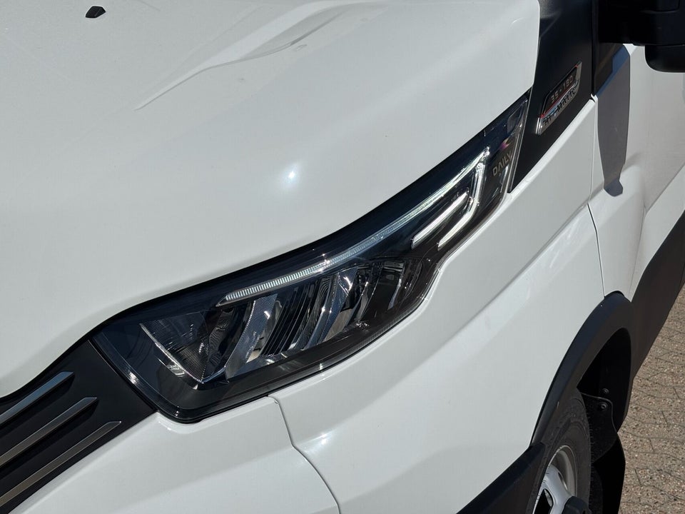 Iveco Daily 3,0 35C18 12m³ Van AG8