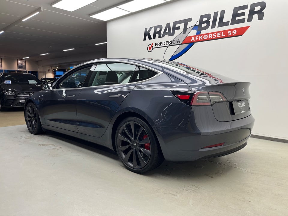 Tesla Model 3 Performance AWD 4d