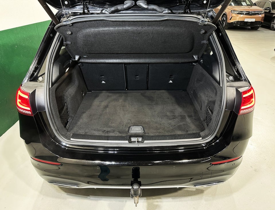 Mercedes B200 d 2,0 AMG Line aut. 5d