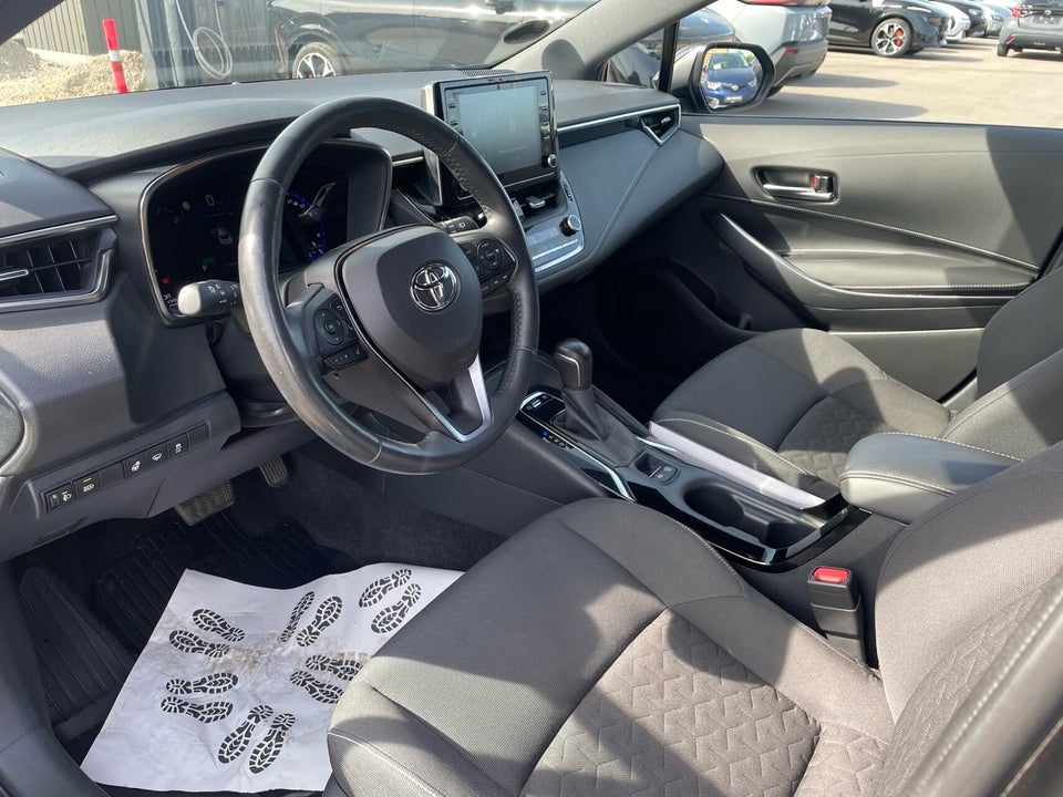 Toyota Corolla 1,8 Hybrid H3 MDS 5d