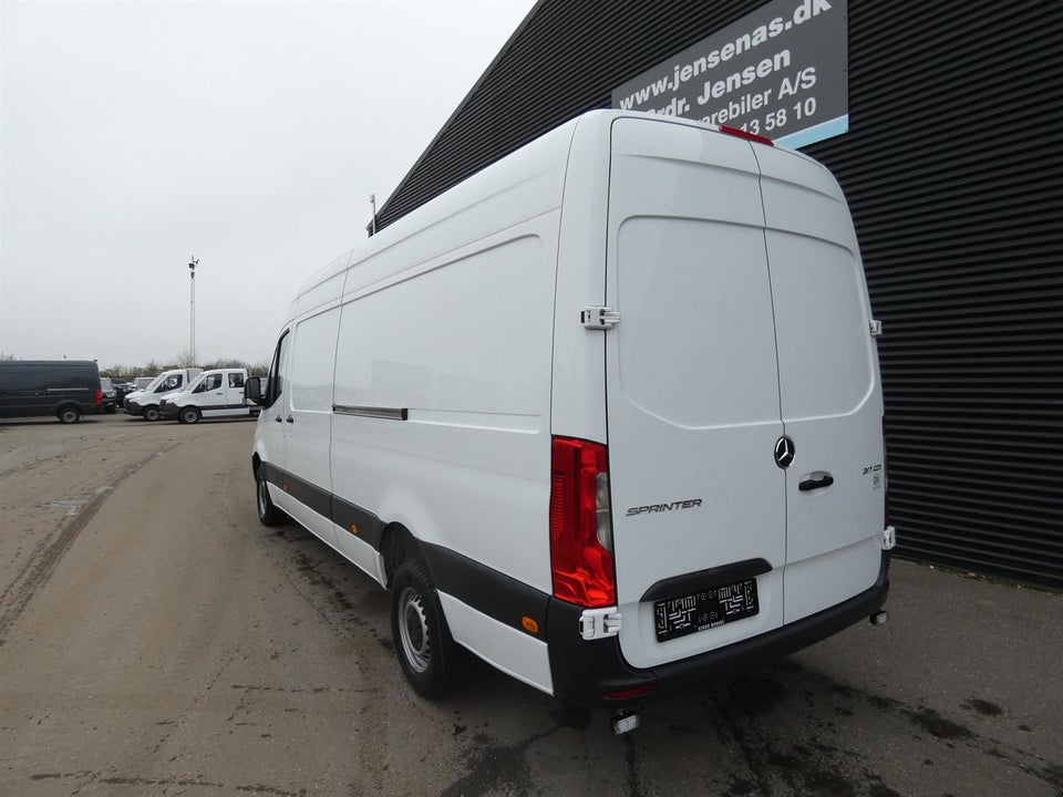 Mercedes Sprinter 317 2,0 CDi A3 Kassevogn aut. RWD