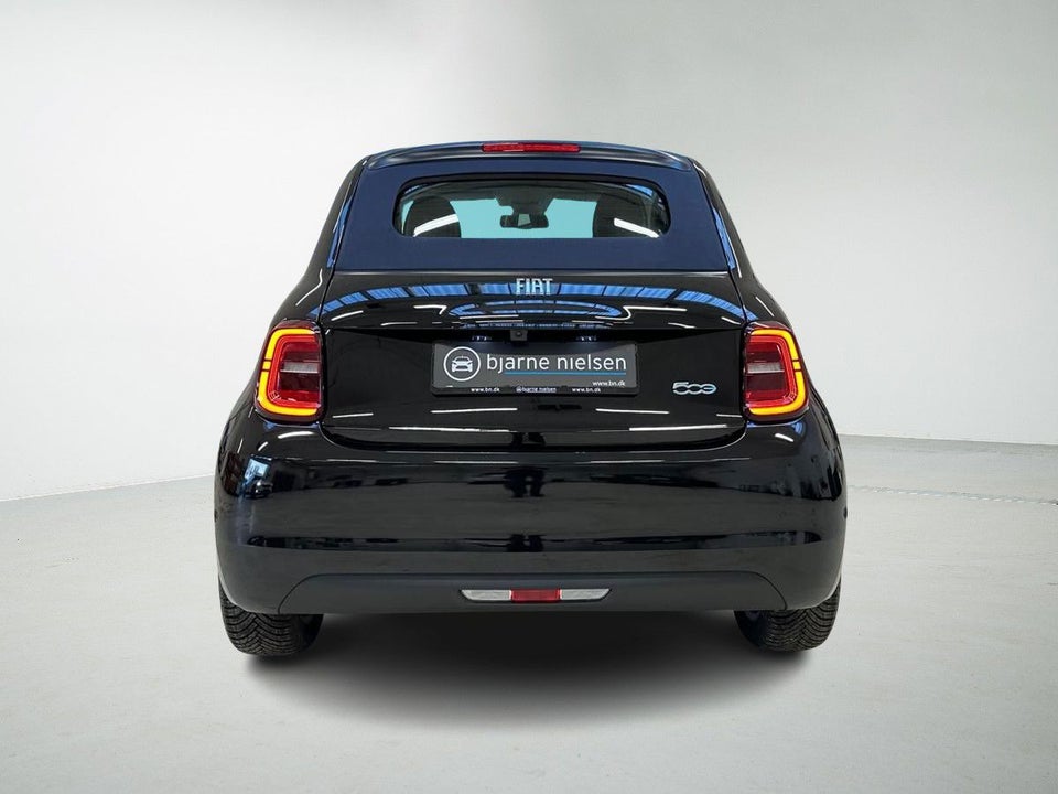 Fiat 500e Icon Cabrio 2d