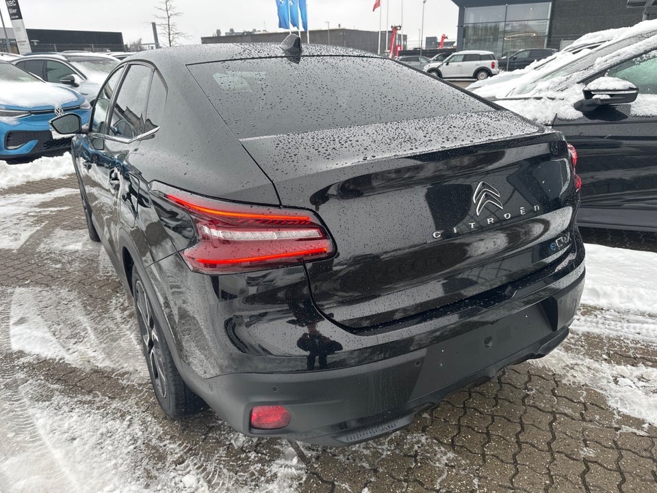 Citroën ë-C4 X 50 Shine 4d