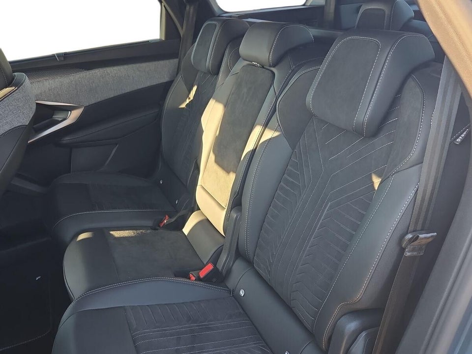 Peugeot e-5008 77 GT Pack 7prs 5d