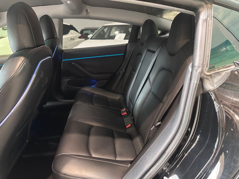 Tesla Model 3 Performance AWD 4d