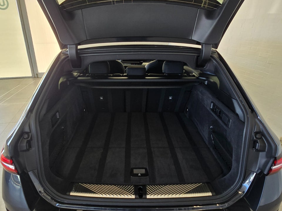 BMW i5 eDrive40 Touring M-Sport 5d