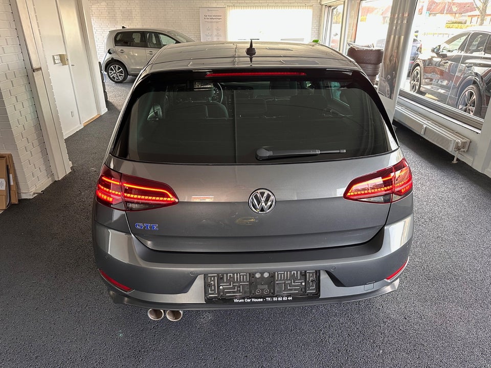 VW Golf VII 1,4 GTE DSG 5d