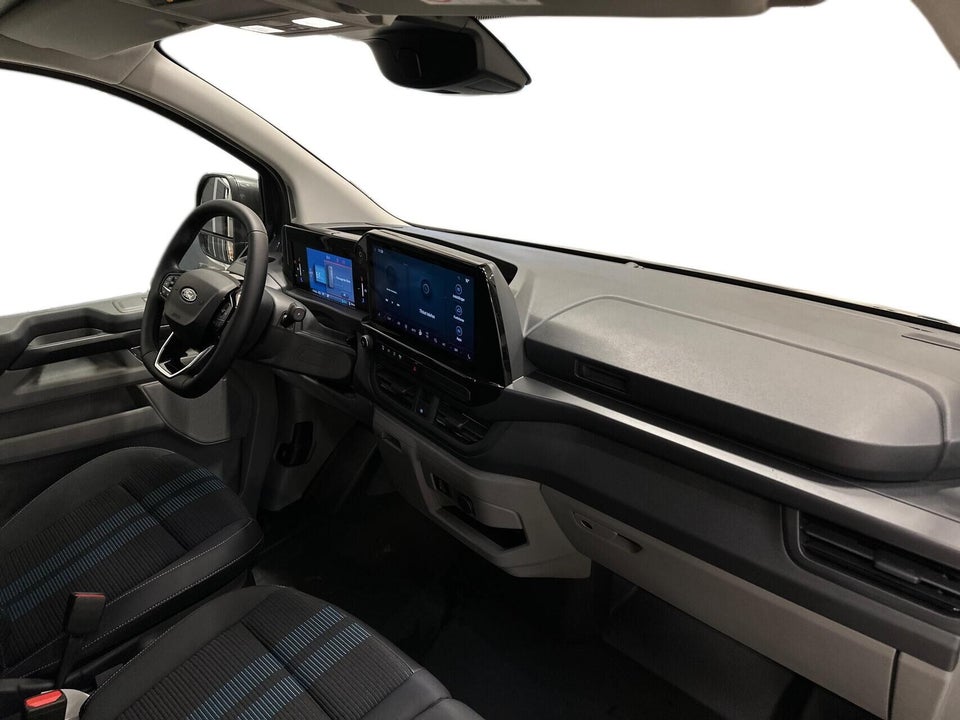 Ford E-Transit Custom 320L 64 Sport