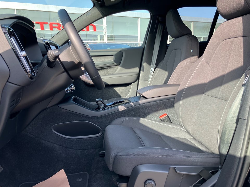 Volvo XC40 P6 ReCharge Core 5d