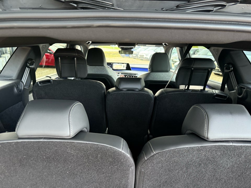 Peugeot e-5008 77 GT Pack 7prs 5d