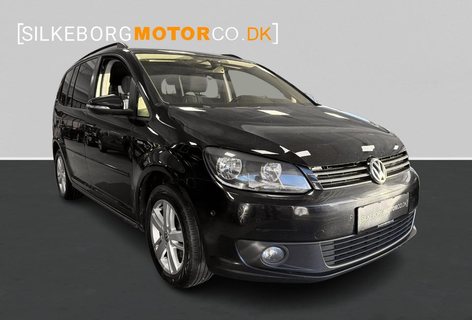 VW Touran 1,6 TDi 105 Match DSG BMT 5d
