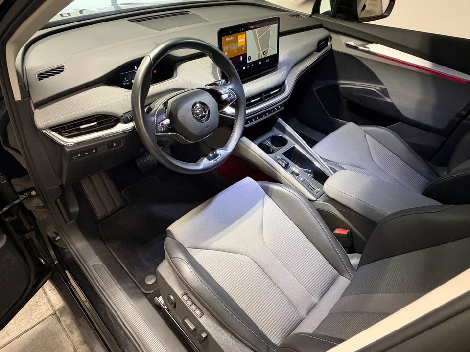 Skoda Enyaq 80 iV Loft 5d