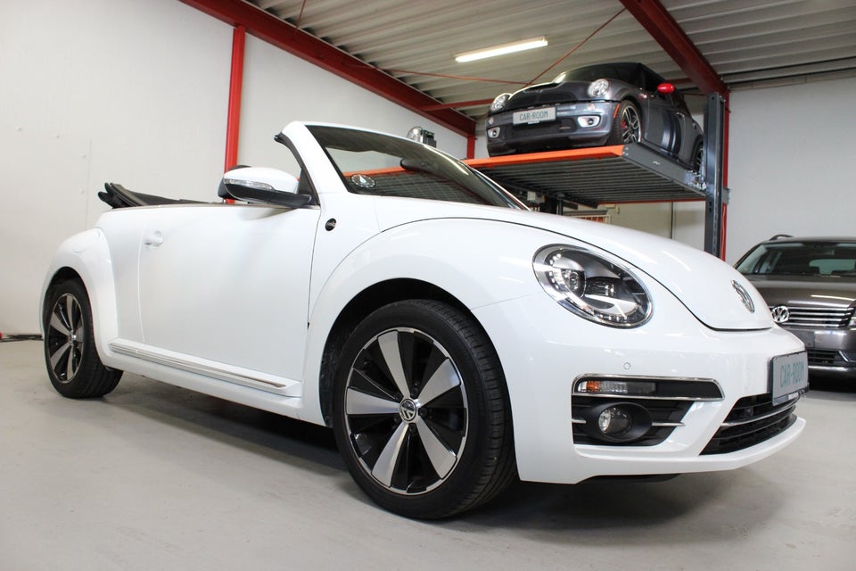 VW The Beetle 1,2 TSi 105 Design Cabriolet 2d