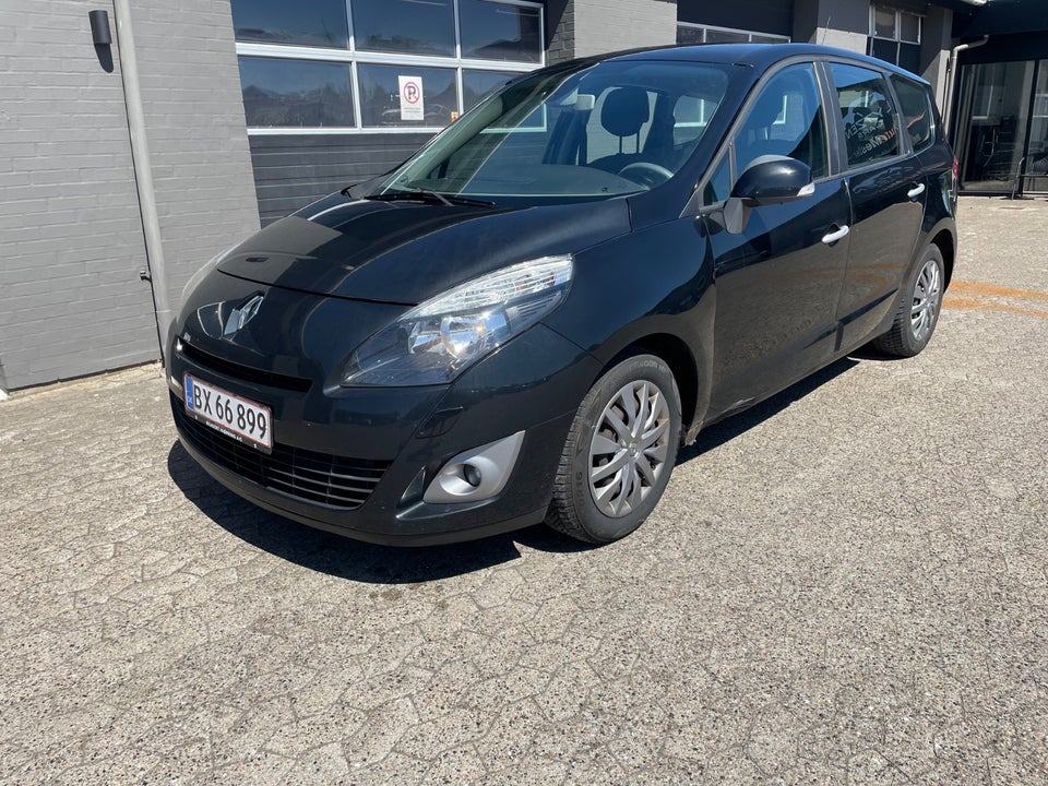 Renault Grand Scenic III 1,6 dCi 130 Dynamique 7prs 5d