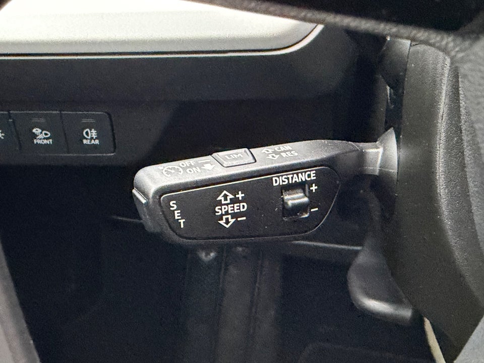 Audi Q4 e-tron 40 Attitude 5d