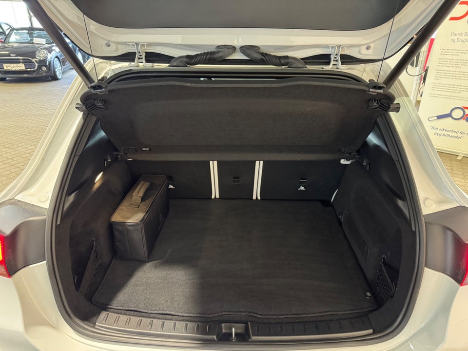 Mercedes EQA250 Edition 1 5d