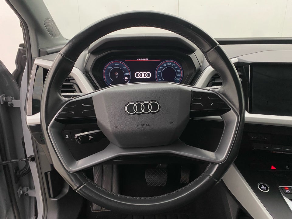 Audi Q4 e-tron 35  5d