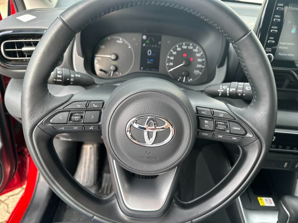 Toyota Yaris 1,5 Hybrid Active Tech+ e-CVT 5d