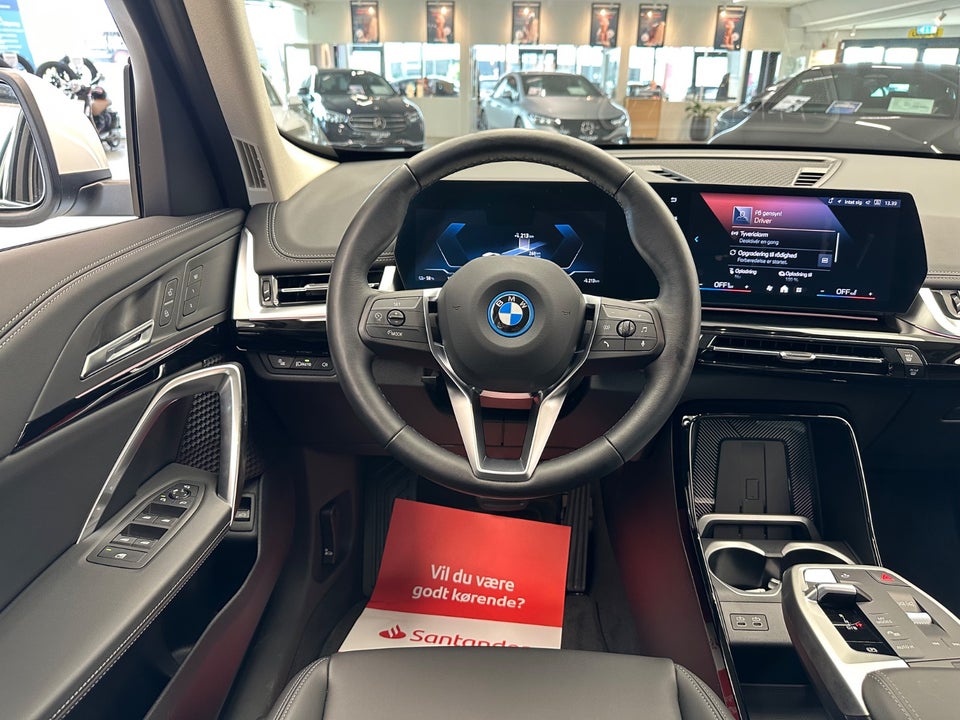 BMW iX1 eDrive20 X-Line 5d