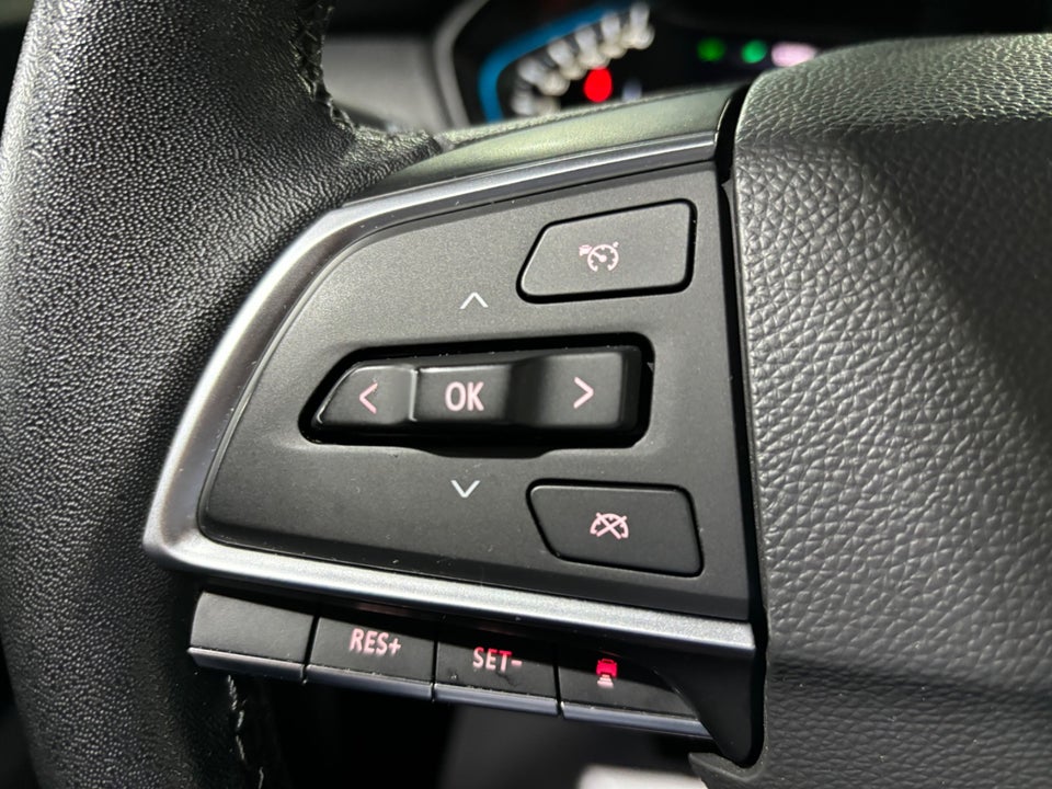 Maxus Euniq5 52 Exclusive 7prs 5d