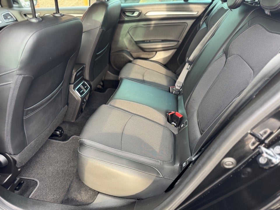 Renault Megane IV 1,6 E-Tech Intens Sport Tourer 5d