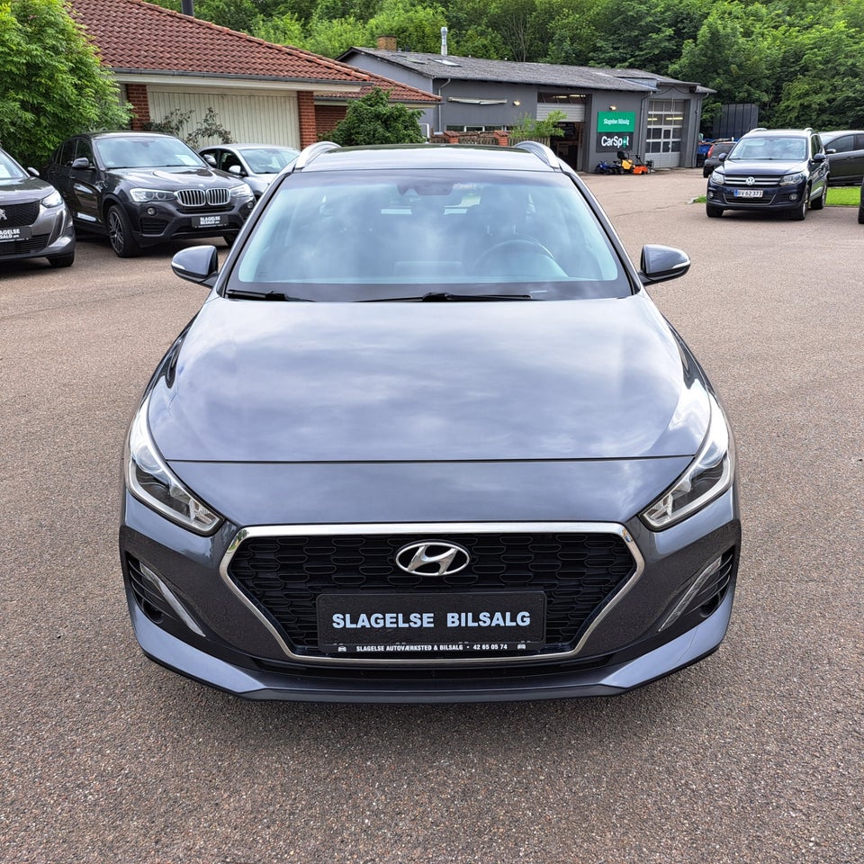 Hyundai i30 1,0 T-GDi Life+ stc. 5d