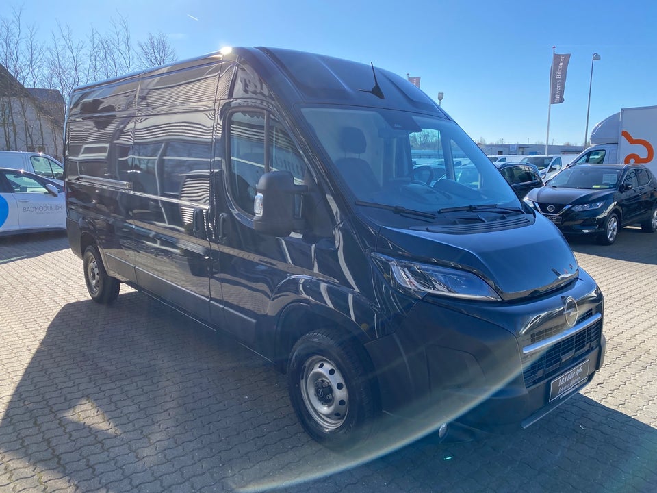 Opel Movano 35 2,2 BlueHDi 140 L3H2 Enjoy+ Van