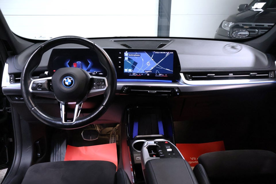 BMW iX1 xDrive30 M-Sport 5d