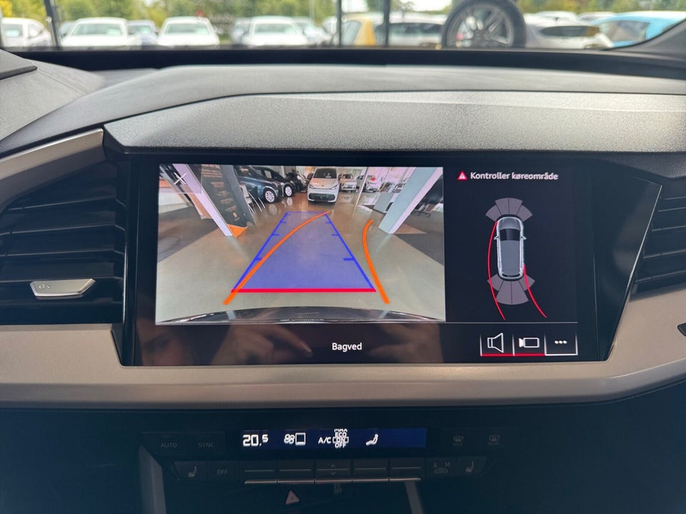 Audi Q4 e-tron 40  5d