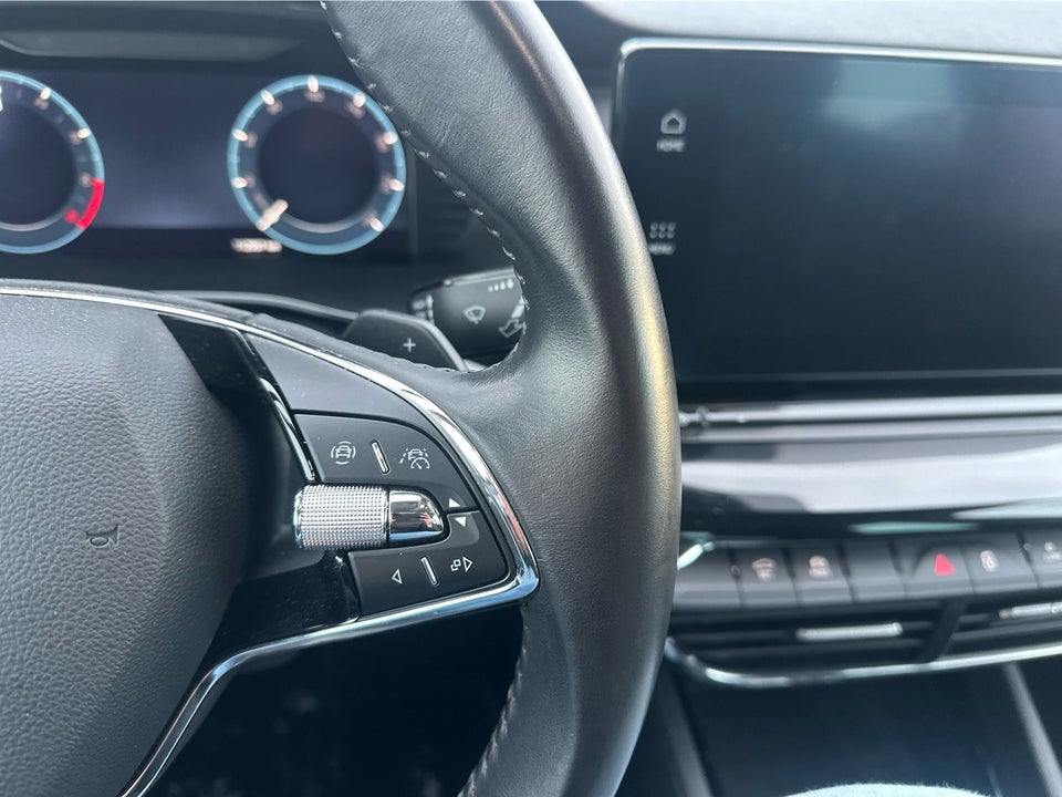 Skoda Octavia 1,4 TSi iV Plus Combi DSG 5d