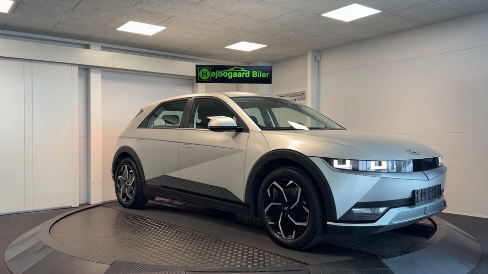 Hyundai Ioniq 5 77 Essential 5d