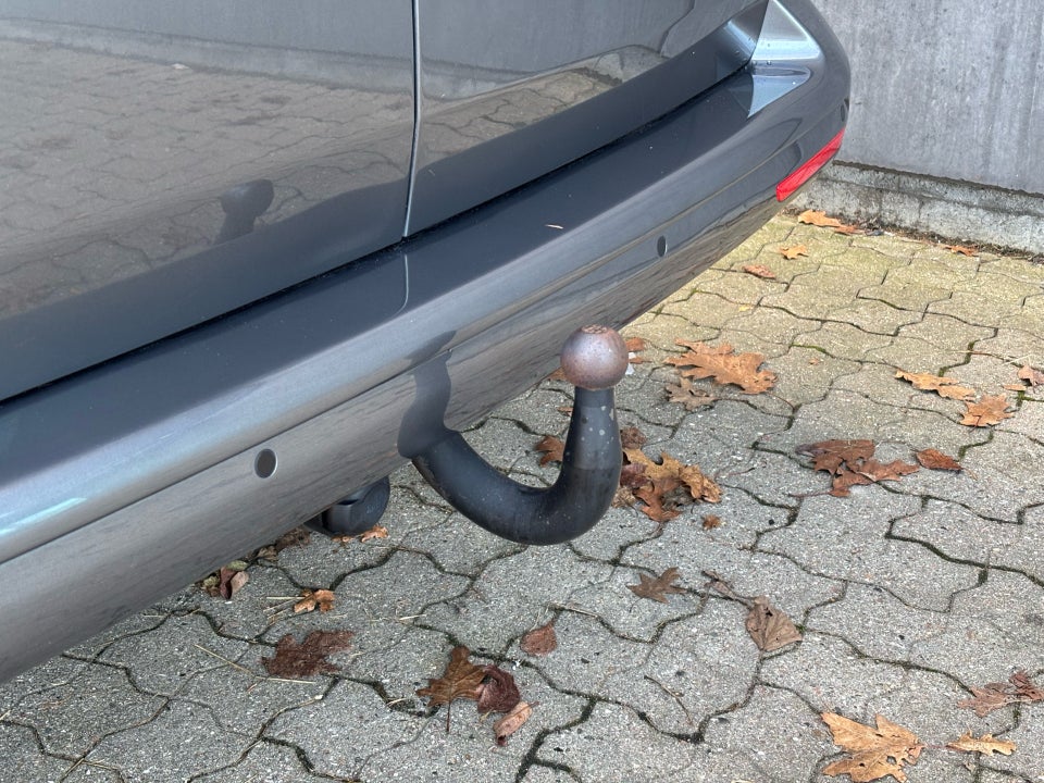 VW Transporter 2,0 TDi 150 Kassevogn DSG kort