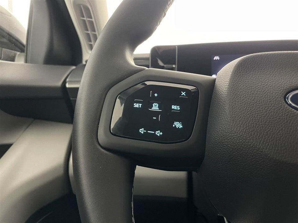 Ford Explorer 84 Select Extended Range AWD 5d