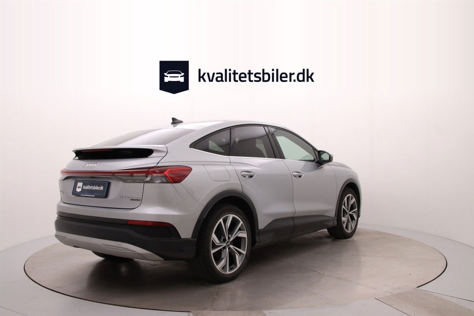 Audi Q4 e-tron 50 Sportback quattro 5d