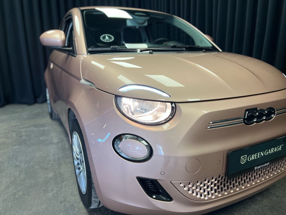 Fiat 500e 42 Icon 3d