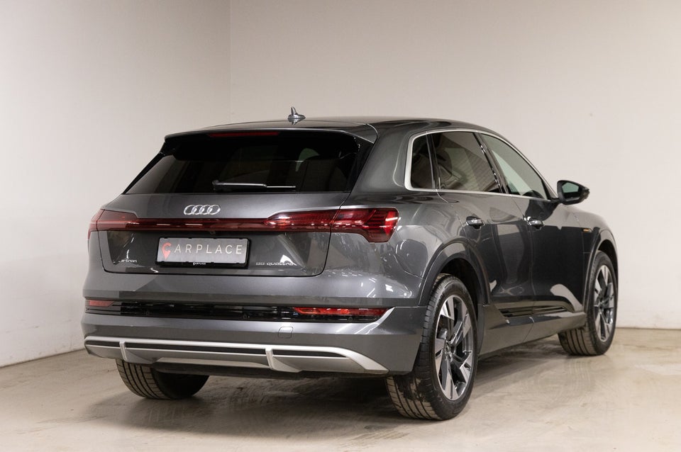 Audi e-tron 55 S-line quattro 5d