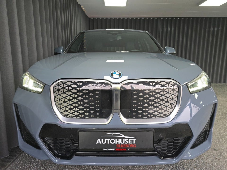 BMW iX1 eDrive20 M-Sport 5d