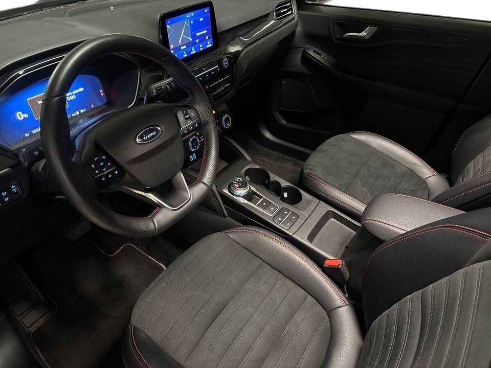 Ford Kuga 2,5 PHEV ST-Line X CVT 5d