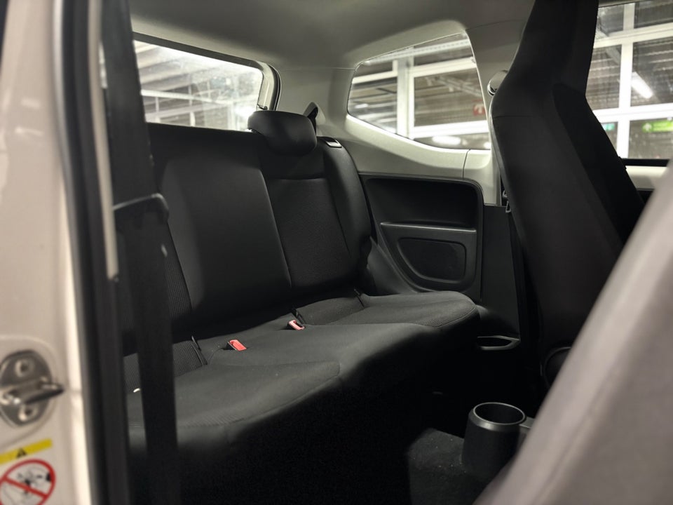 VW Up! 1,0 60 Black Up! 3d