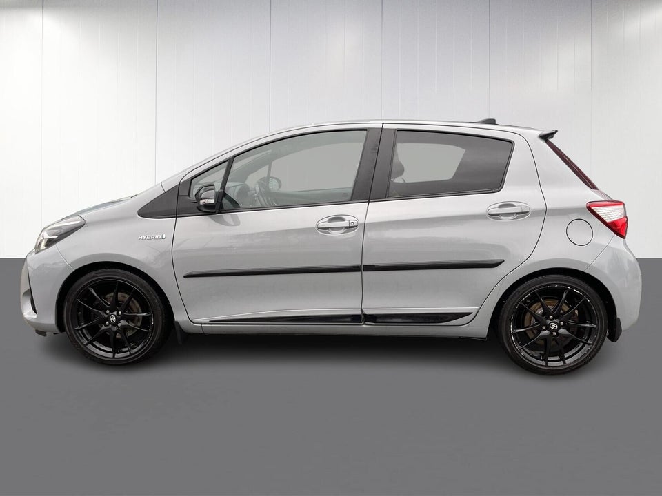 Toyota Yaris 1,5 Hybrid H3 GR Sport Smart e-CVT 5d