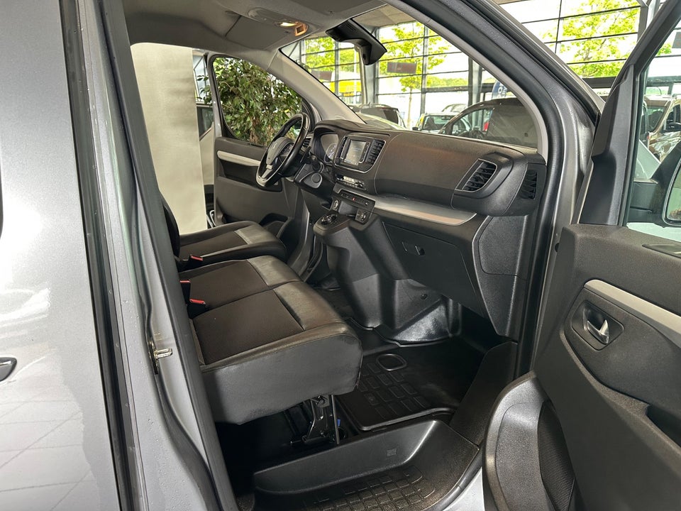 Peugeot Expert 2,0 BlueHDi 177 L2 Ultimate EAT8 Van