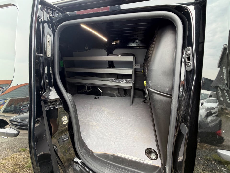 Toyota ProAce City 1,5 D 102 Long Comfort Master